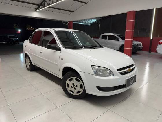 CHEVROLET CLASSIC 1.0 MPFI LS 8V FLEX 4P MANUAL CHEVROLET CLASSIC 1.0 MPFI LS 8V FLEX 4P MANUAL